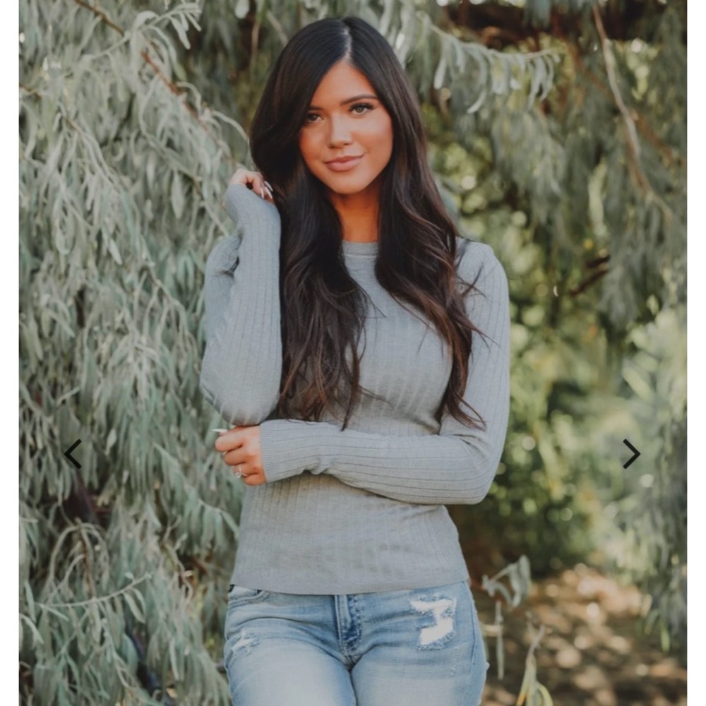 Ribbed Fitted Sweater L